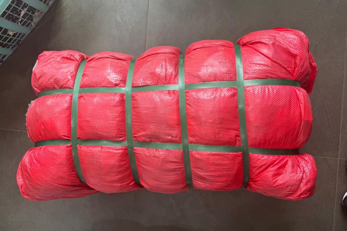 Lot de vêtements outlet en gros – Pakoline