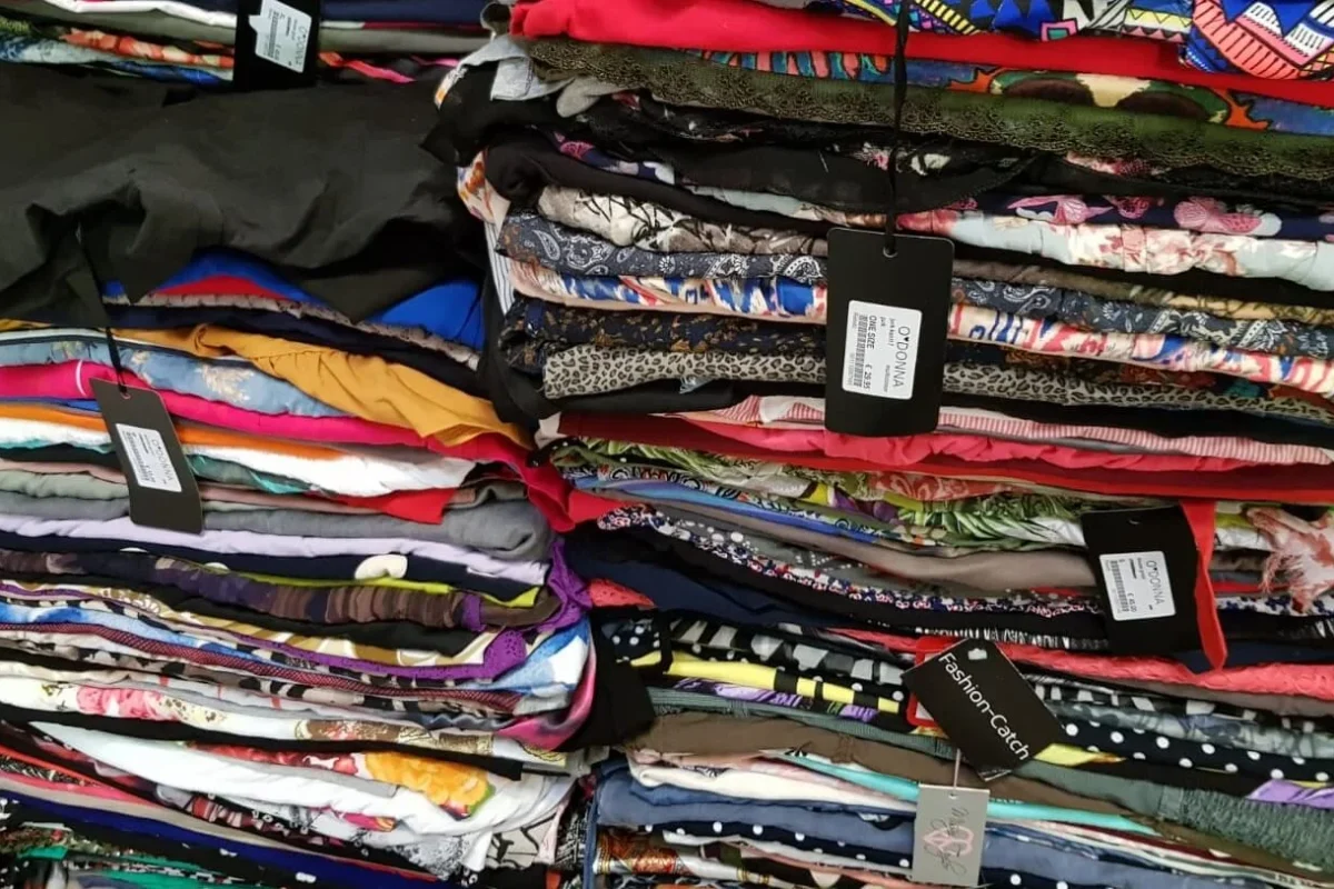 vetements-avec-etiquette